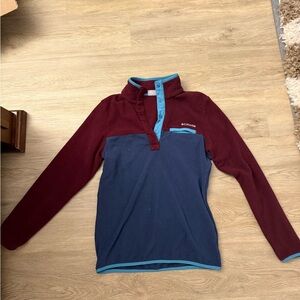 Columbia womens Maroon and Navy Pullover Sweater